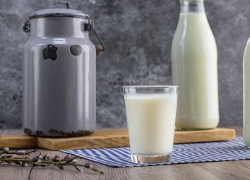 unpasteurized milk glass jar gallon