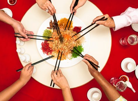 This Is How You Use Chopsticks Correctly