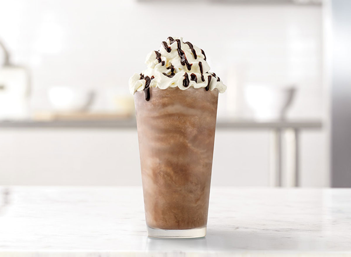 arbys ultimate chocolate shake large