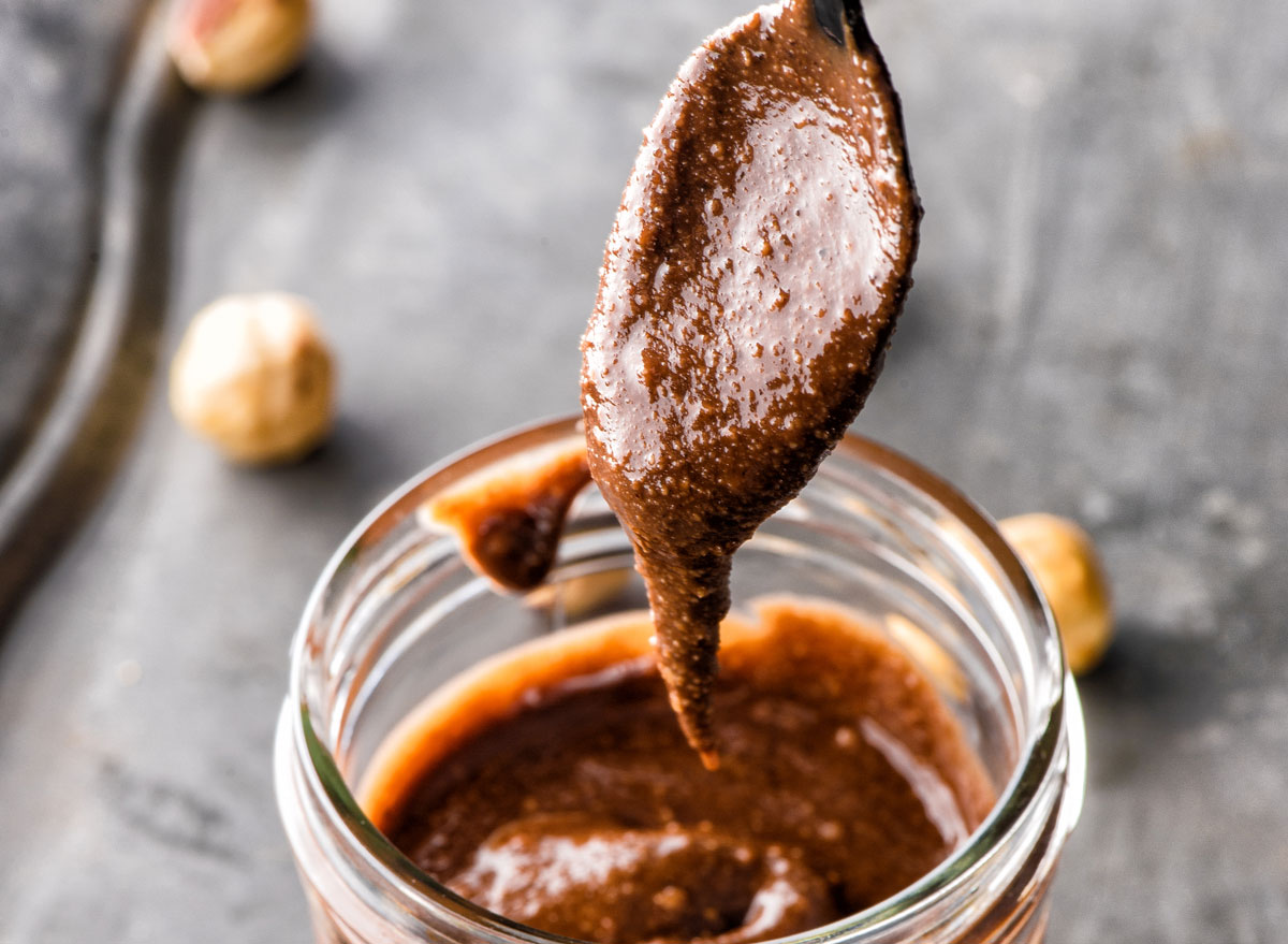 Here's How to Make Nut Butter at Home With the Easiest Recipe — Eat