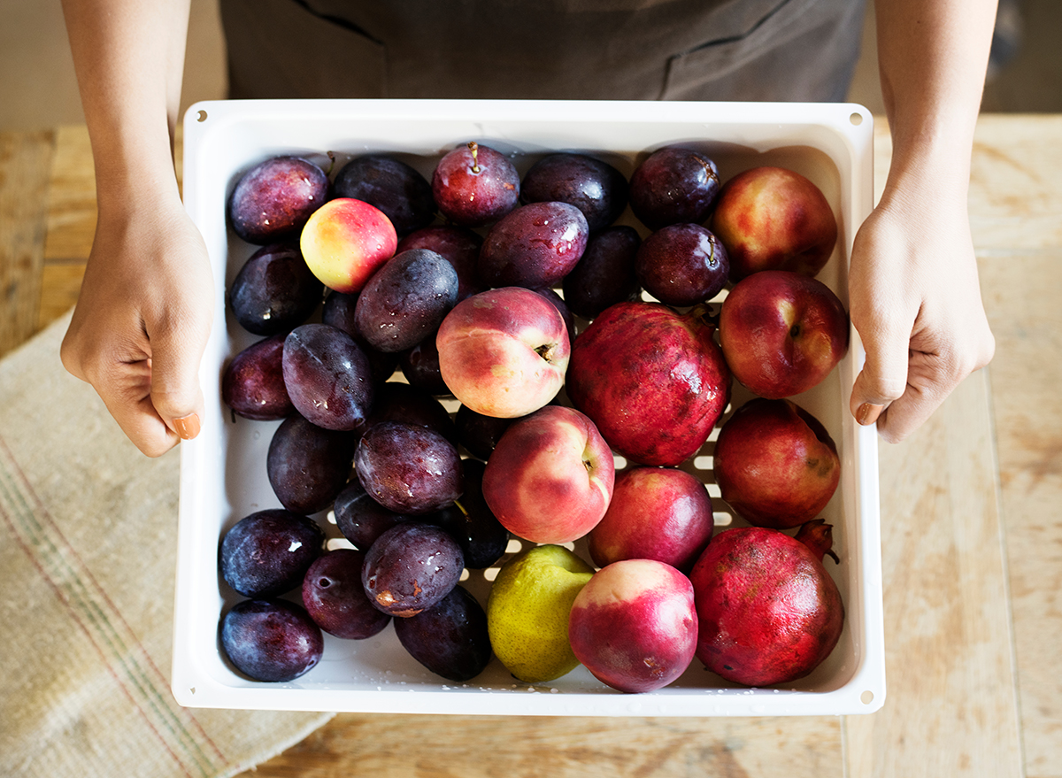 peaches and plums have ethylene