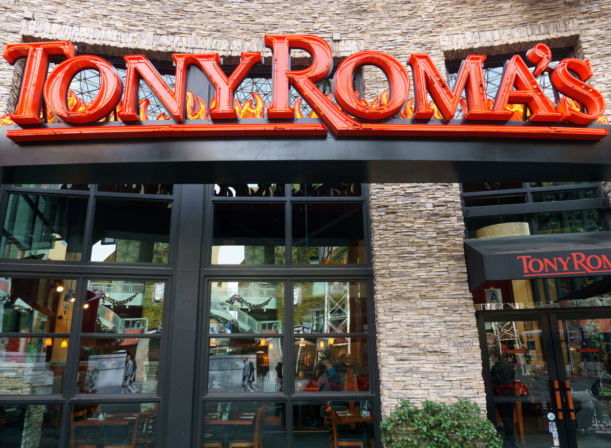 Tony romas restaurant