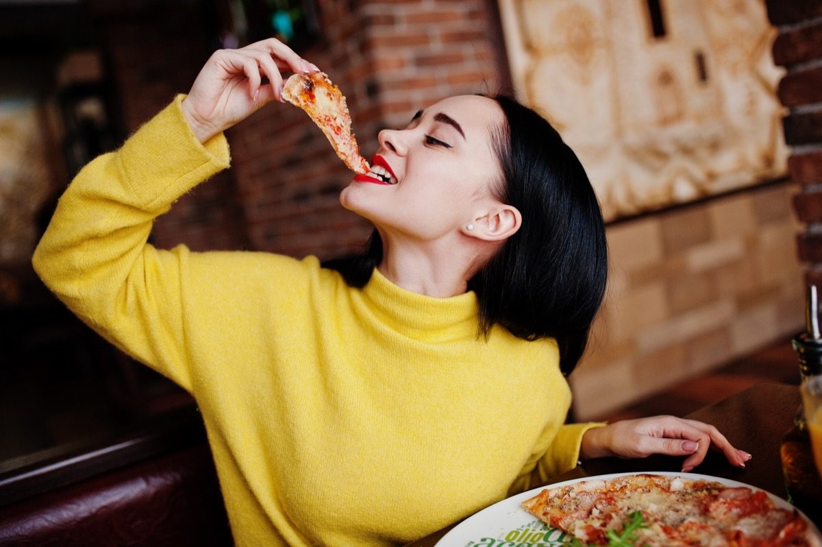 配達のような味が最悪から最高にランク付けされた最高の冷凍ピザ