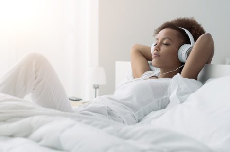 The Dangers of Listening to Music Before Bed