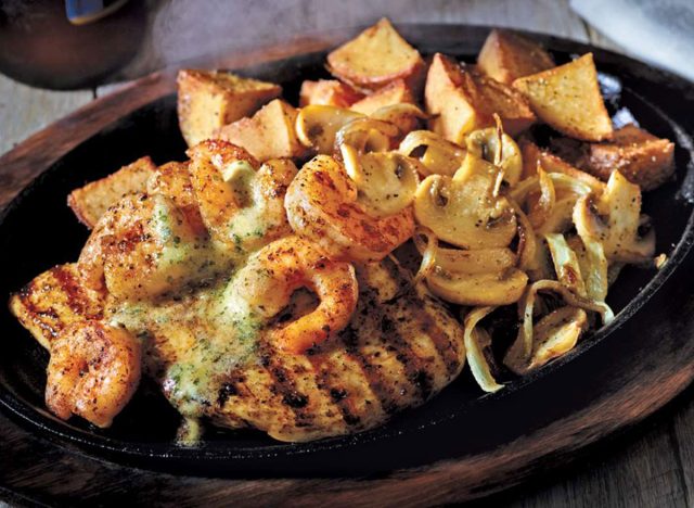 applebees bourbon street chicken and shrimp