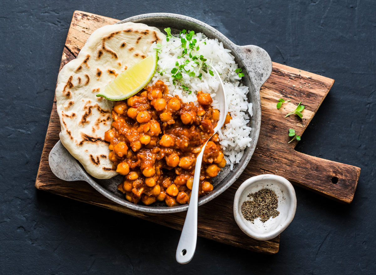 chicpea vegan curry rice naan bread cheap healthy meal