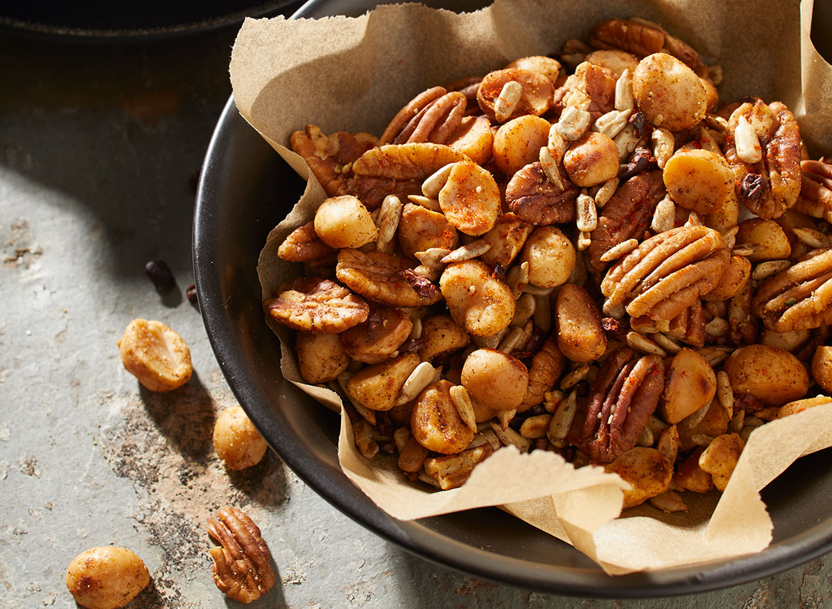 Quick and Easy Keto Macadamia Nut and Pepita Trail Mix Recipe — Eat This Not That