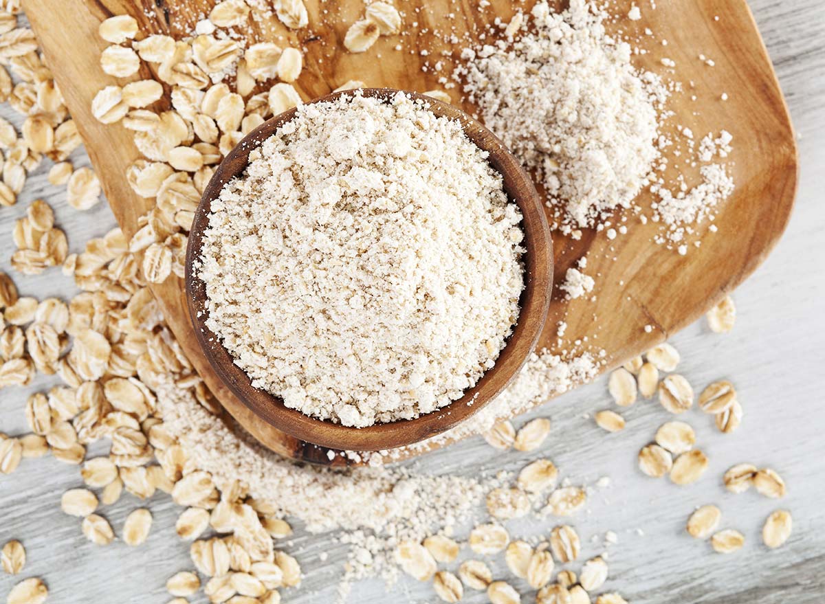 oat flour finished on a cutting board with oats