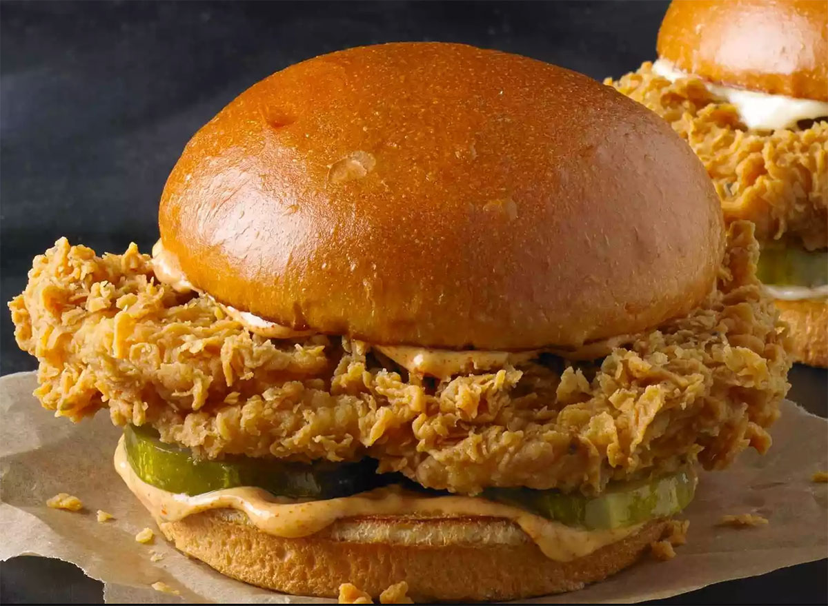 The Popeyes Chicken Sandwich Is Worth the Hype — Eat This Not That