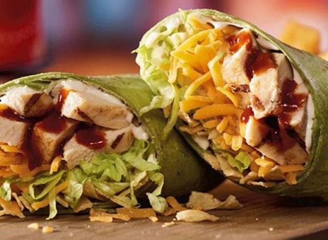 https://www.eatthis.com/wp-content/uploads/sites/4/2019/08/red-robin-whiskey-river-bbq-chicken-wrap.jpg?quality=82&strip=all&w=640