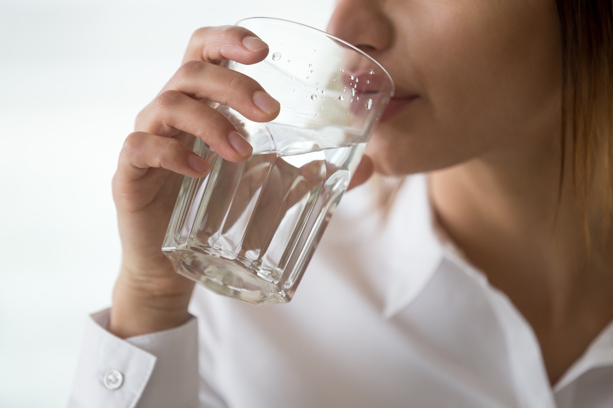 wondering-what-to-drink-when-sick-these-10-healing-drinks-can-help