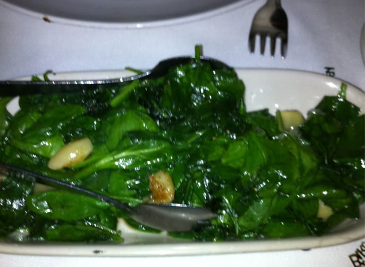 sautéed spinach with garlic confit