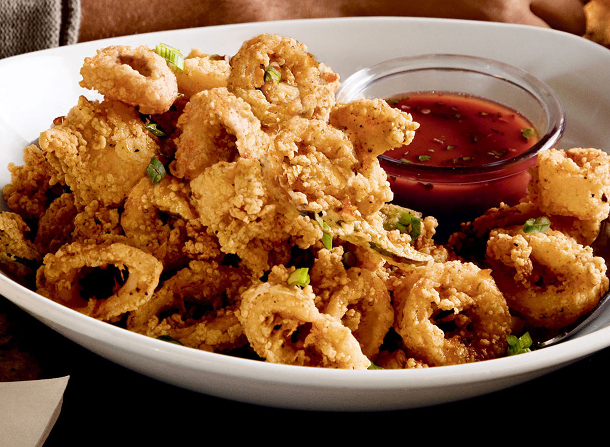 bonefish grill calamari with sauce on plate