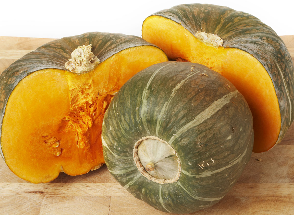 buttercup squash sliced