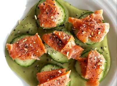 keto smoked salmon on cucumber with lemon avocado sauce