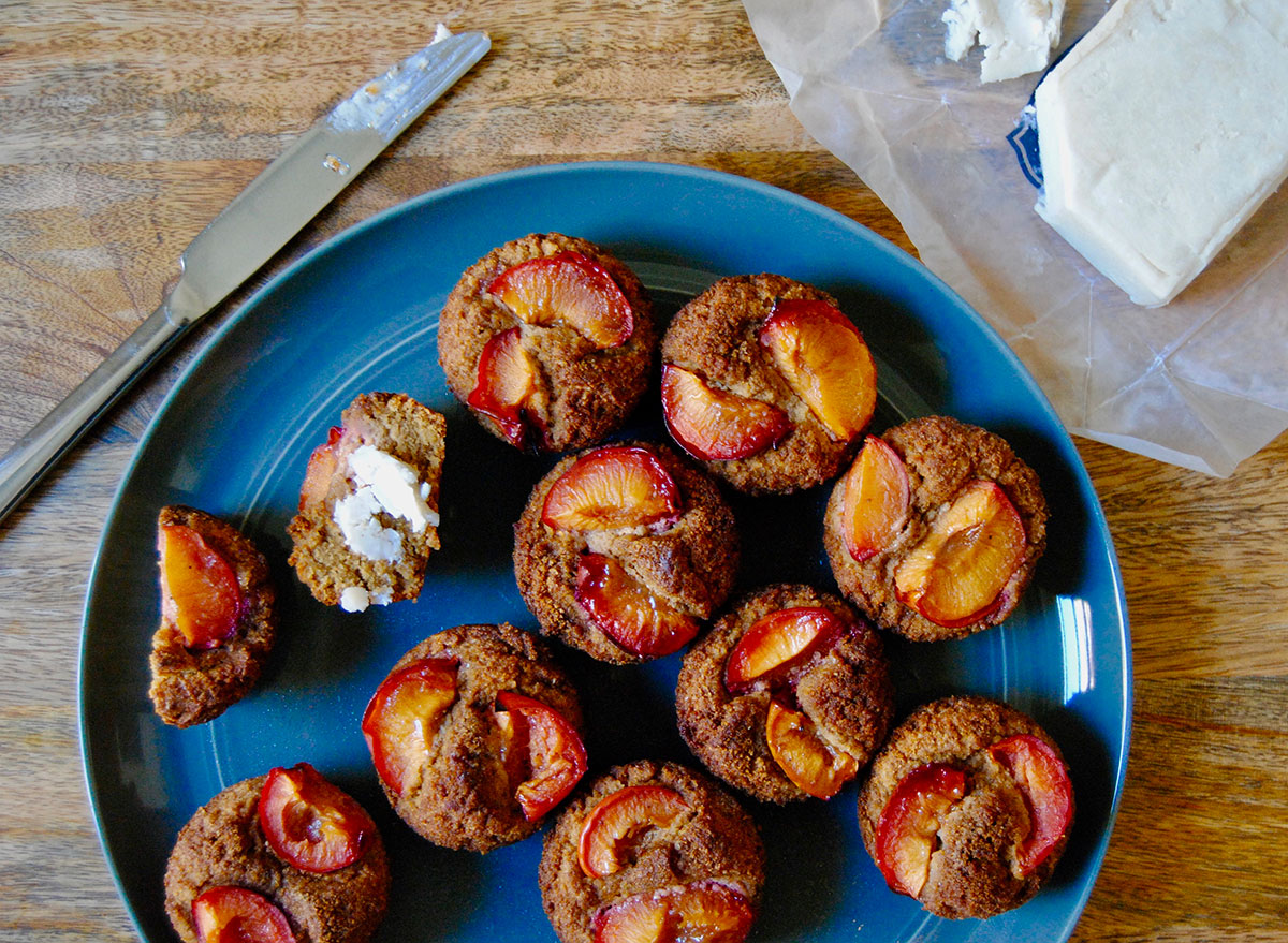 paleo plum muffins