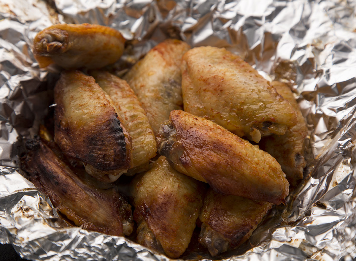 plain chicken wings aluminum foil