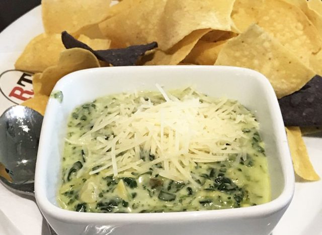 ruby tuesdays spinach artichoke dip