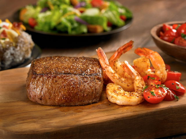 sirloin and grilled shrimp from outback steakhouse