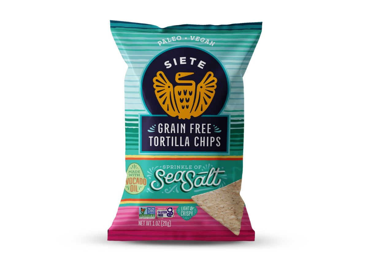 10 Healthiest Tortilla Chips To Buy, According to Dietitians