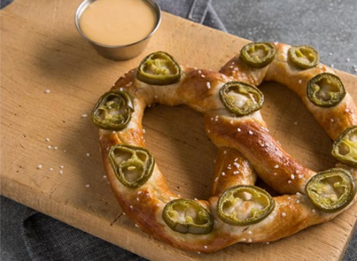 auntie annes jalapeno pretzel