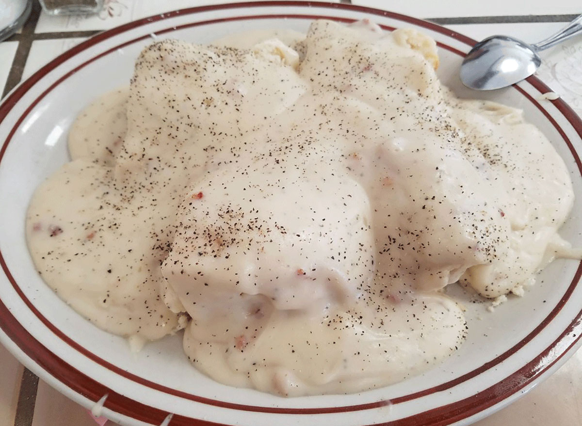 Biscuits and gravy dish
