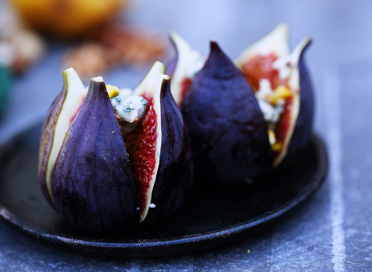 blue cheese stuffed figs