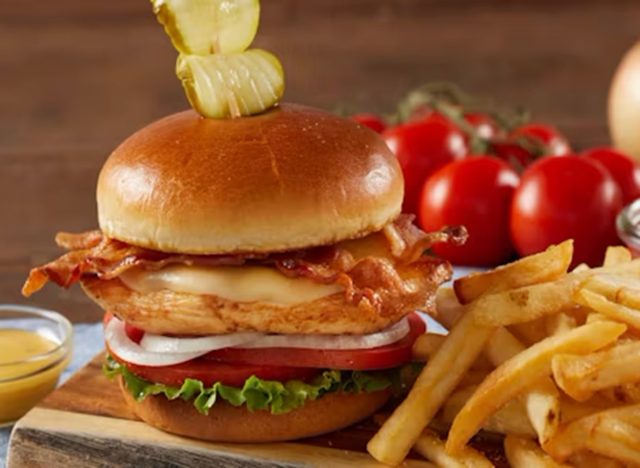 Bob Evans Farmhouse Grilled Chicken Sandwich