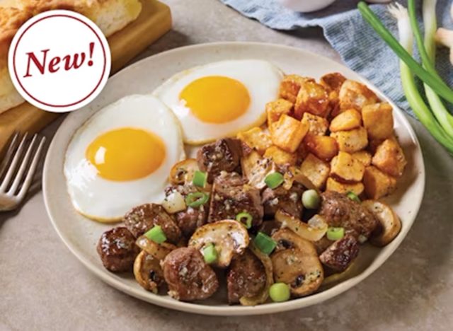 "Steak Tips and Eggs" with Egg Whites, Fresh-Cut Fruit, and Banana Nut Bread