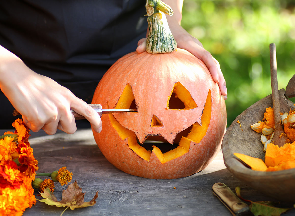 pumpkin carving jack-o-lantern