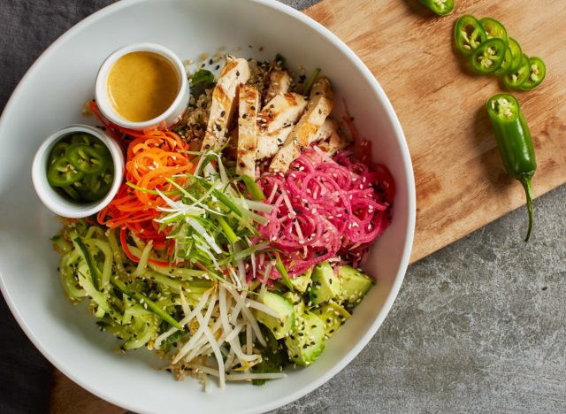 10 Finest Wholesome Restaurant Salads to Order, Based on Dietitians