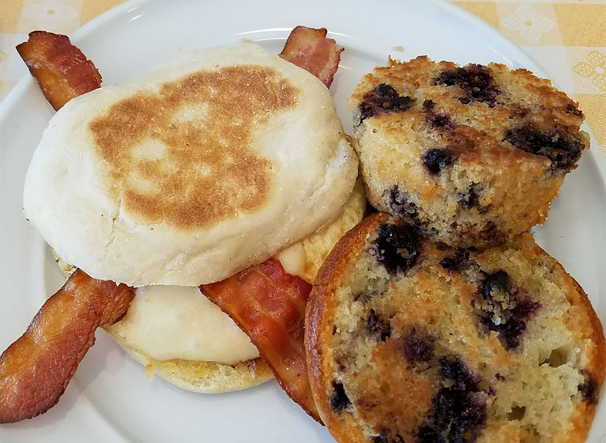 egg sandwich and muffin from everyday joes maine