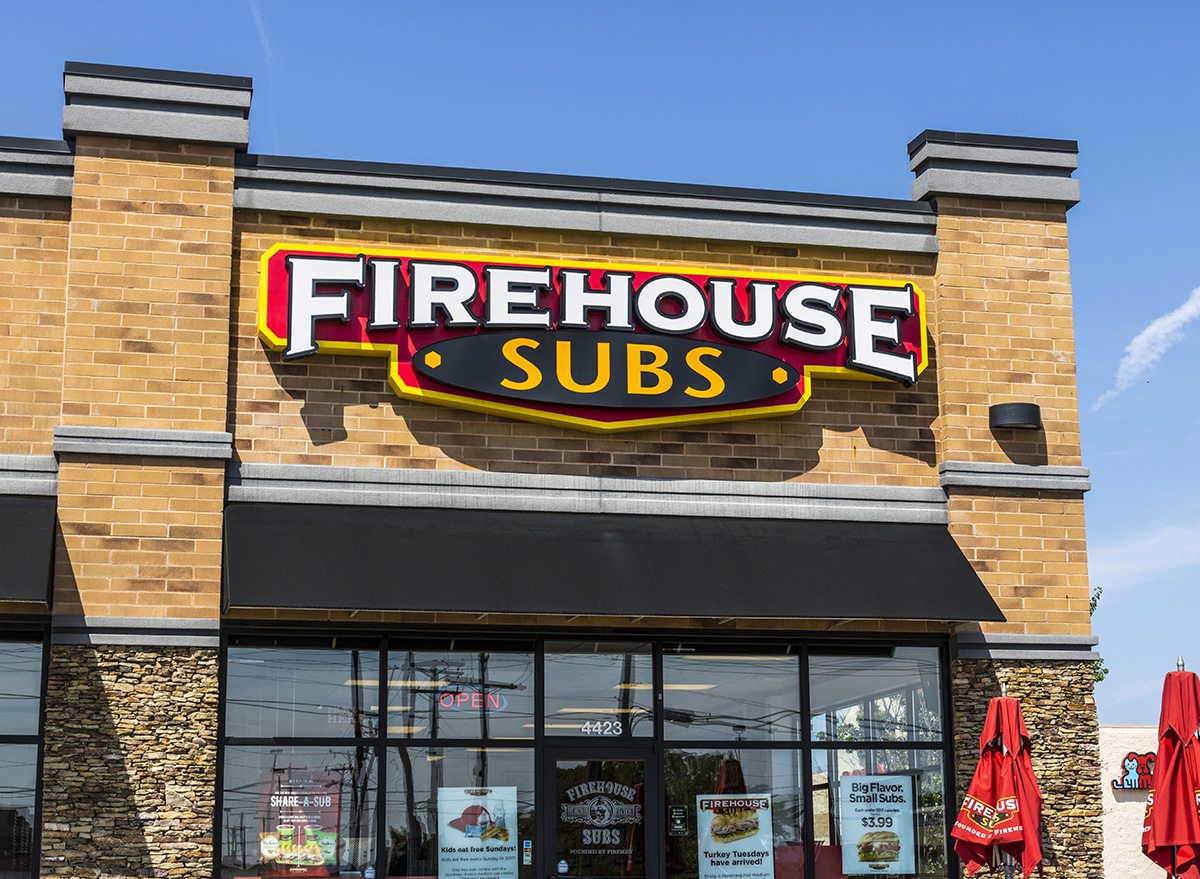 firehouse subs storefront