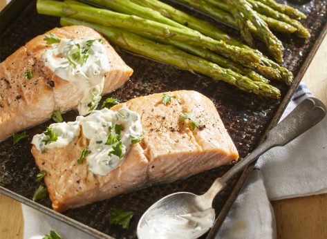 A Keto-Friendly Butter-Baked Salmon Recipe