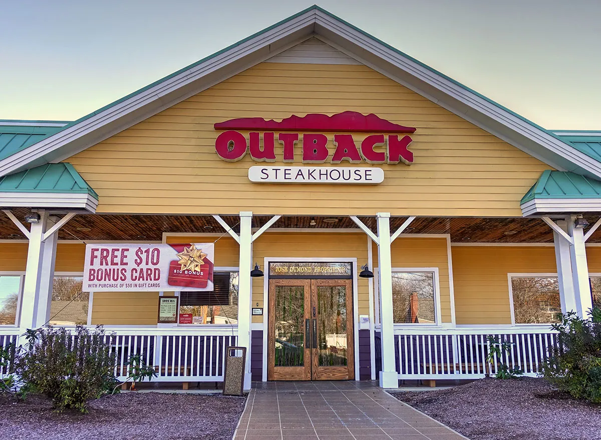 15 Bloomin' Onion Facts Outback Fans Should Know — Eat This Not That