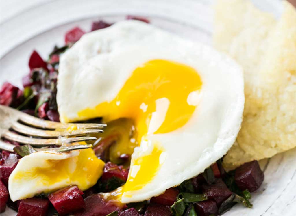 egg and beet breakfast hash