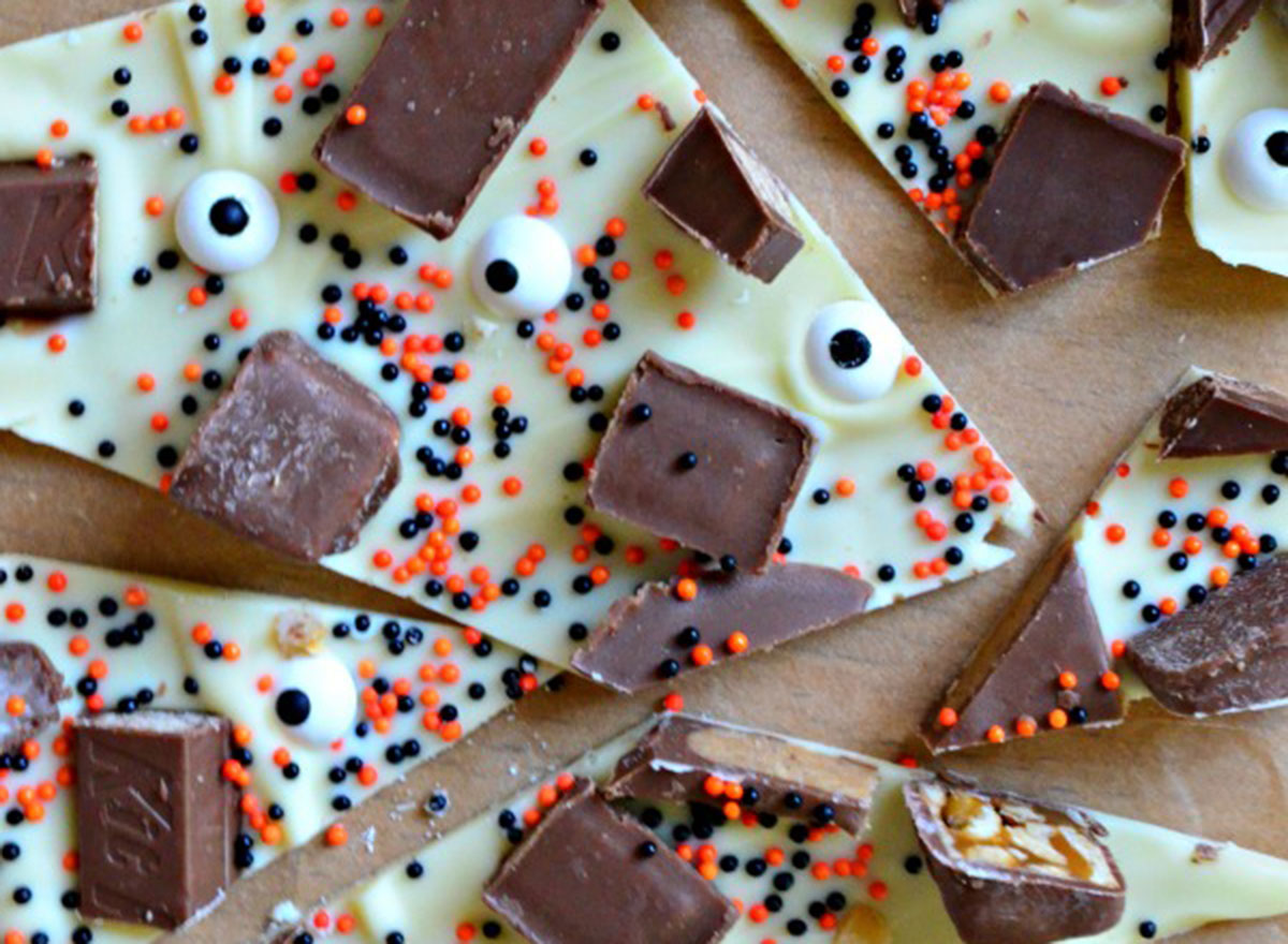 white chocolate halloween candy bark