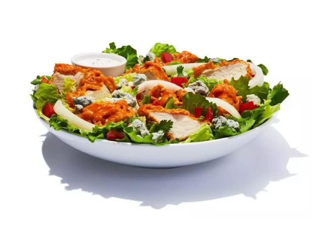 Hooters Original Buffalo Chicken Salad, Grilled