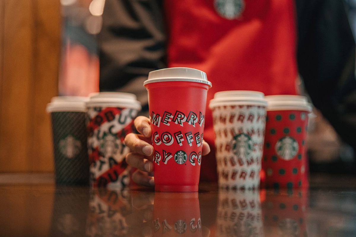 free starbucks reusable red cups