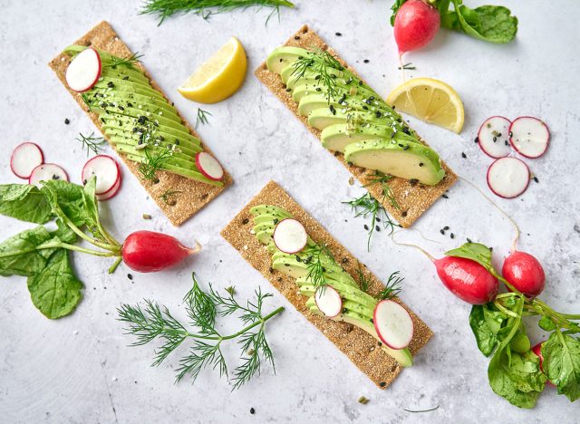 avocado crisps with lemon and radish