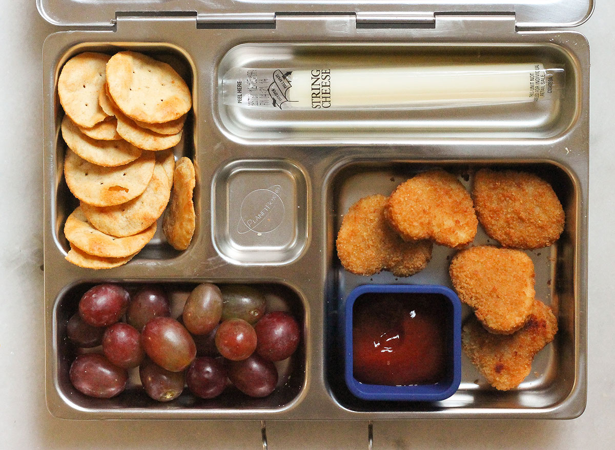 chicken nugget dunker bento box