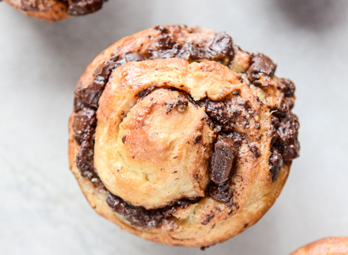 chocolate cinnamon babka muffins