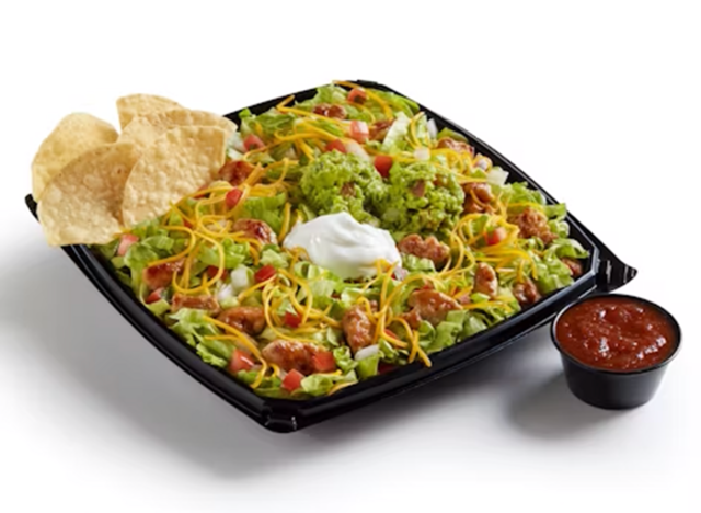 Del Taco Grilled Chicken Taco Salad with Fresh Guac