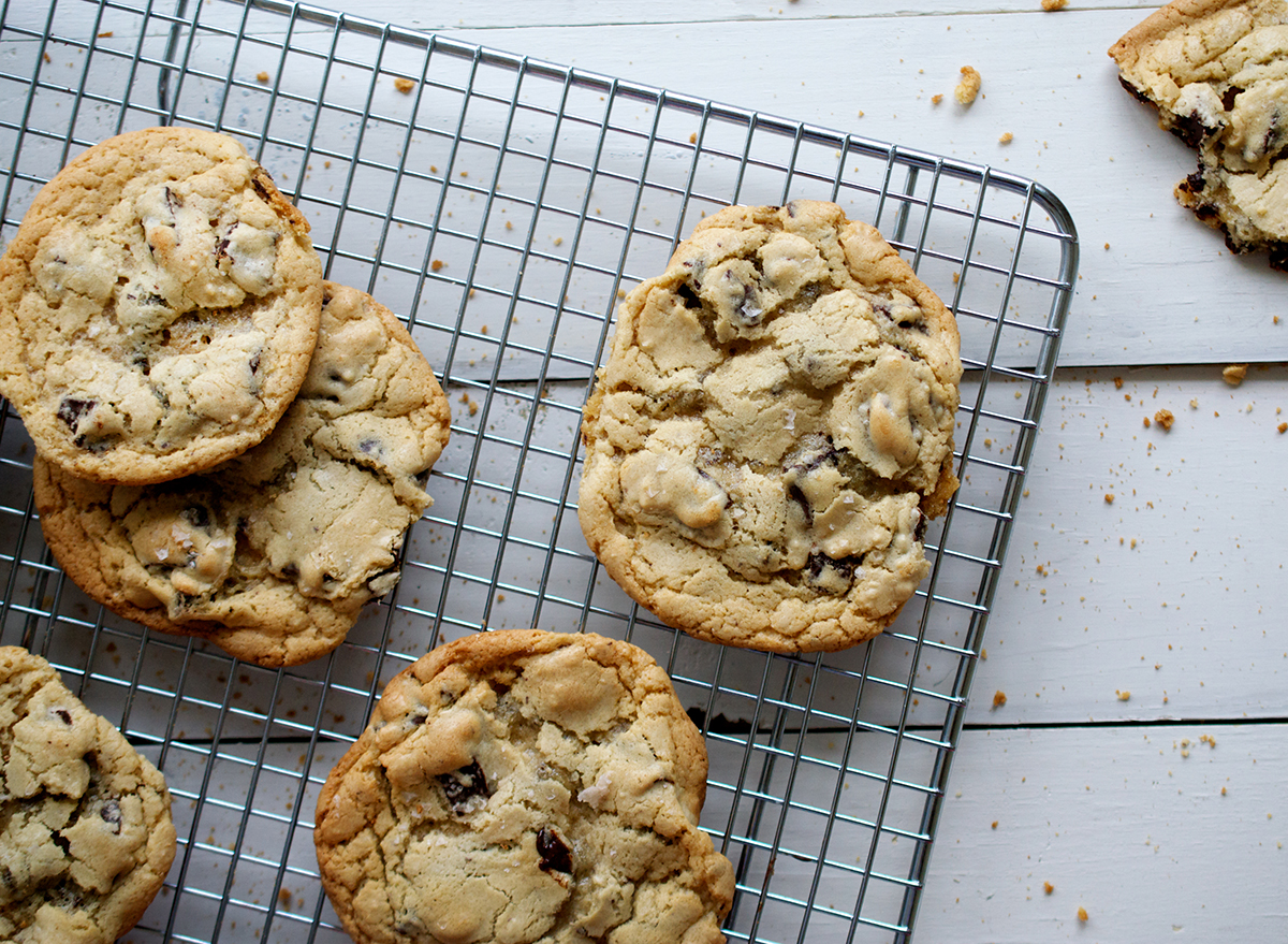 How To Keep Cookies Fresh For Longer — Eat This Not That
