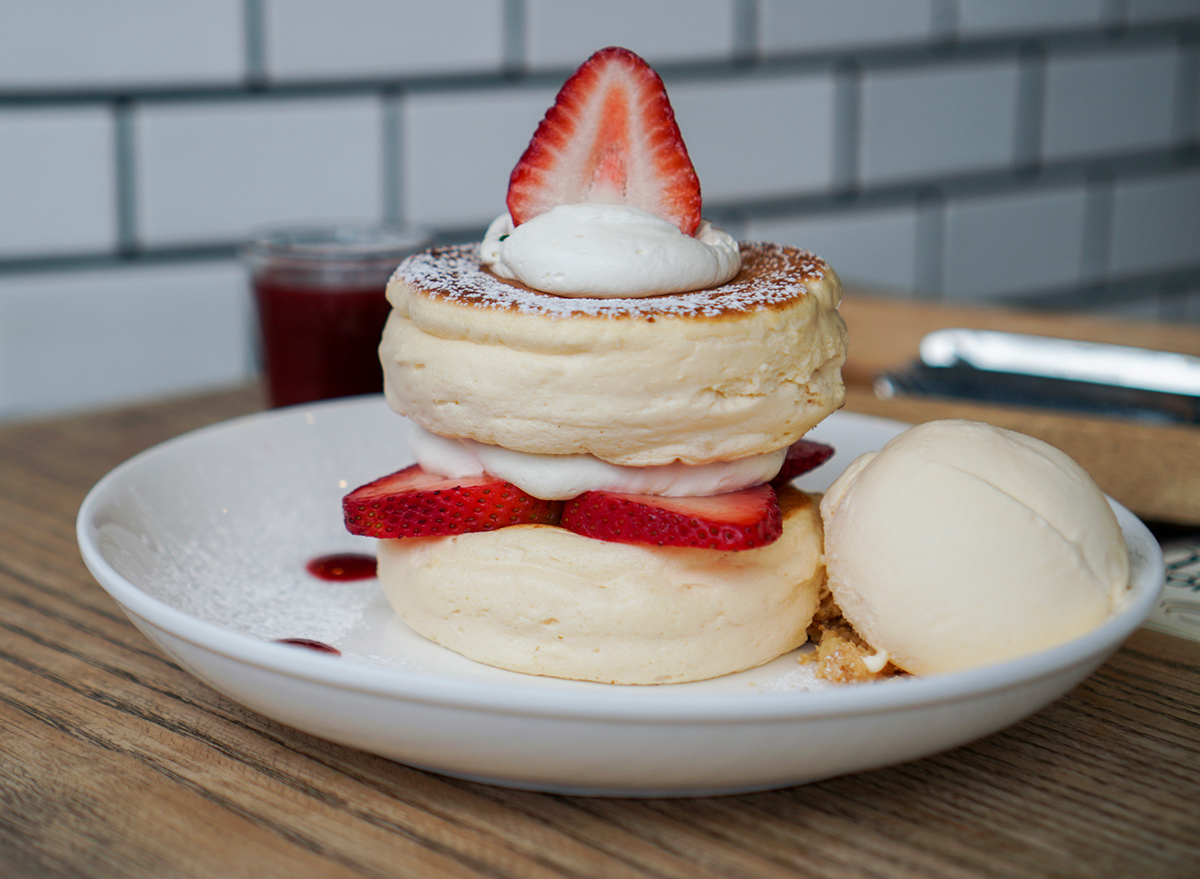 fluffy japanese souffle pancake