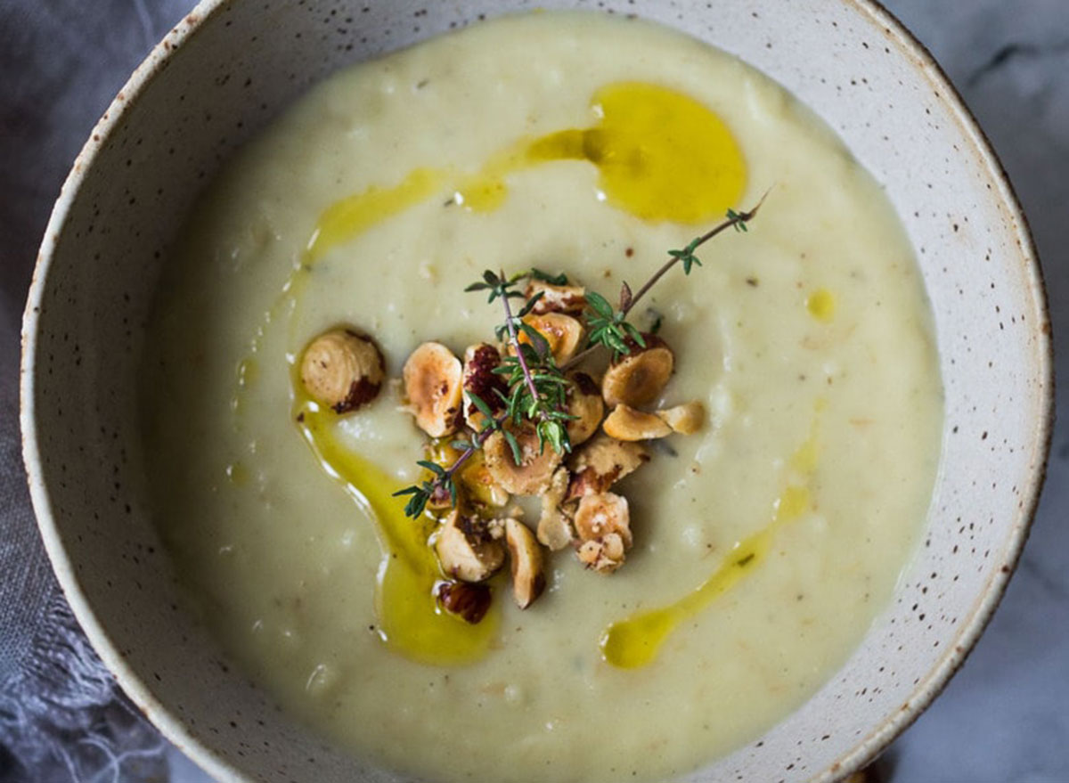 parsnip soup with hazelnuts