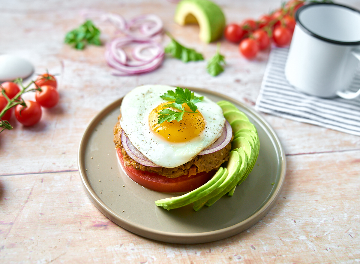 plant based cali veggie burger with egg