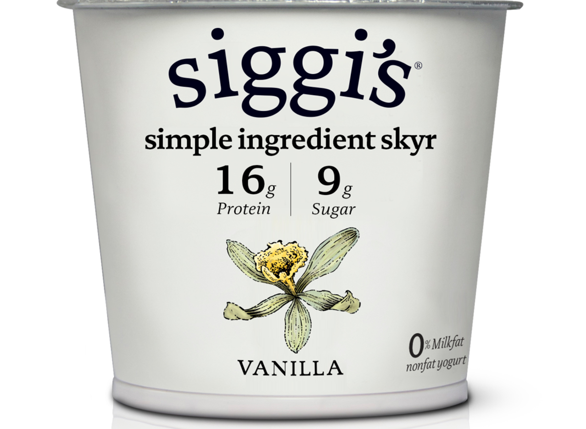 20 Best Yogurts for Weight Loss, According to Nutritionists