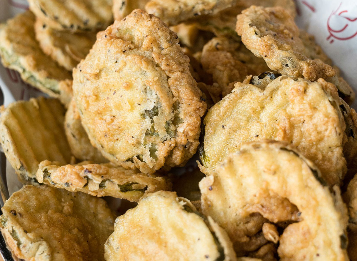 smashburger fried pickles