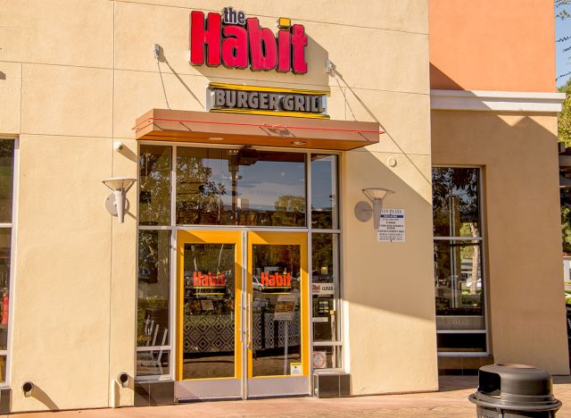 the habit burger grill storefront